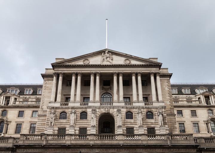 The Bank of England Dropped Wallet Caps. Its £40B Stablecoin Guardrail Moves the Risk to Issuers